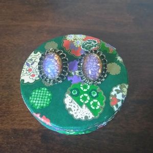 Vintage Clip-on Earrings